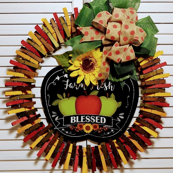 Hand Crafted Fall Clothespin Wreath - Picture 2 of 6